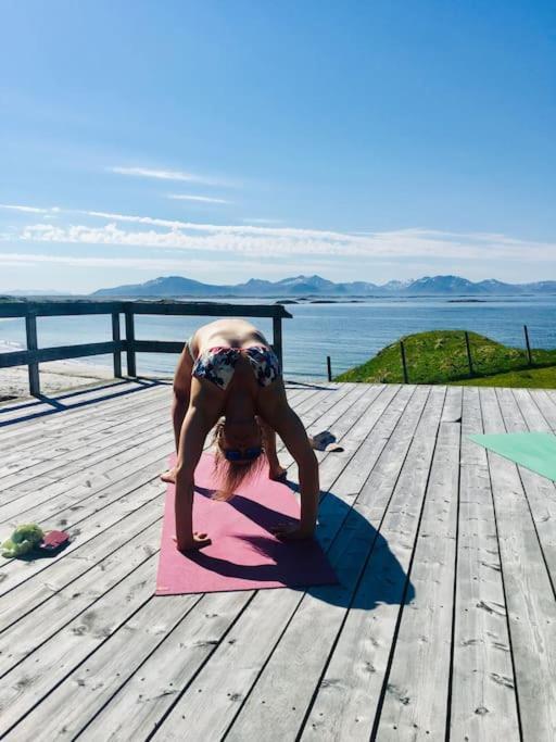 Sjarmerende Hus Med Orkesterplass Til Hav Og Fjell Stave 外观 照片